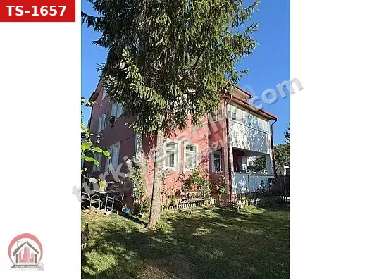 AKYAZI EMLAK'TAN CADDEYE YAKIN KİRALIK EŞYALI 1+1 DAİRE
